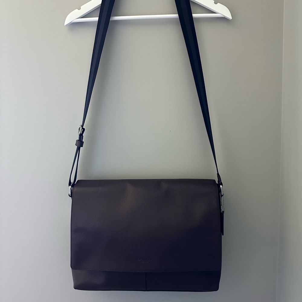 COACH - Brown Leather Messenger Bag